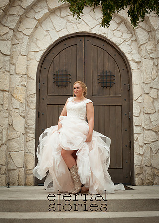 Piazza in the Village wedding photographers bridal portraits colleyville eternal stories photography-1456