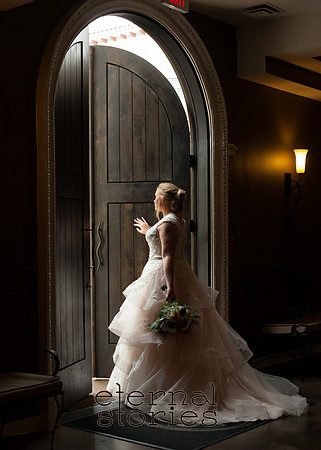Piazza in the Village wedding photographers bridal portraits colleyville eternal stories photography-1464