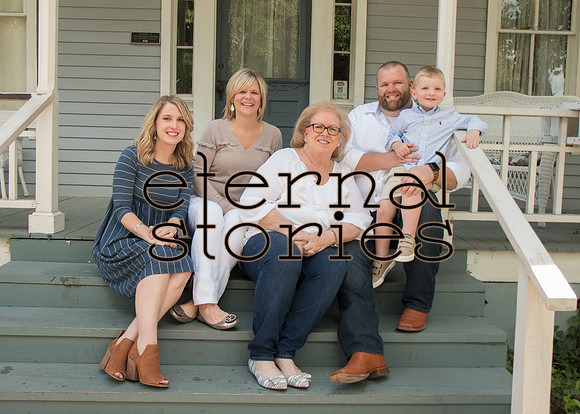 Family Portraits-5315