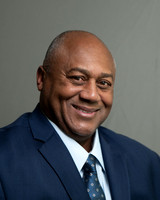 KEVIN JONES HEADSHOTS - SMALL FILE-1002