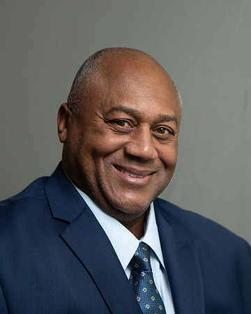 KEVIN JONES HEADSHOTS - SMALL FILE-1002