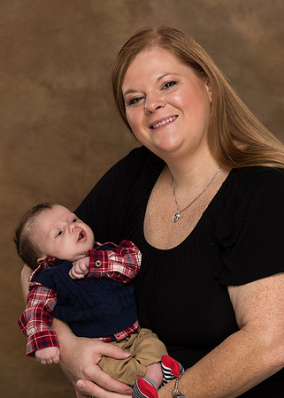 Family Portraits Eternal Stories-2018